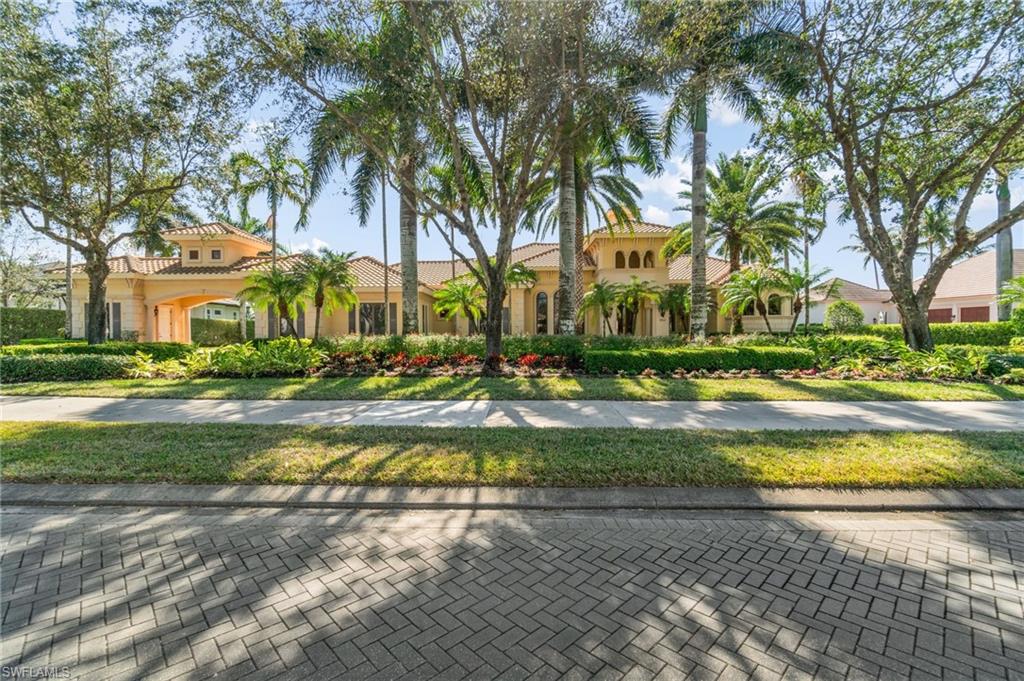 5900 Burnham RD, NAPLES FL 34119