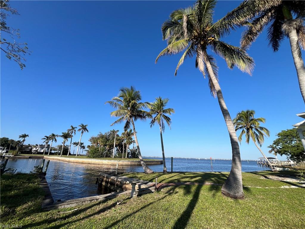 6932 Old Whiskey Creek DR, FORT MYERS FL 33919