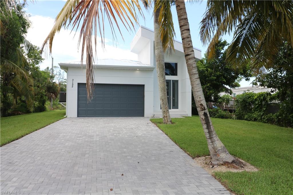 3152 Karen DR, NAPLES FL 34112