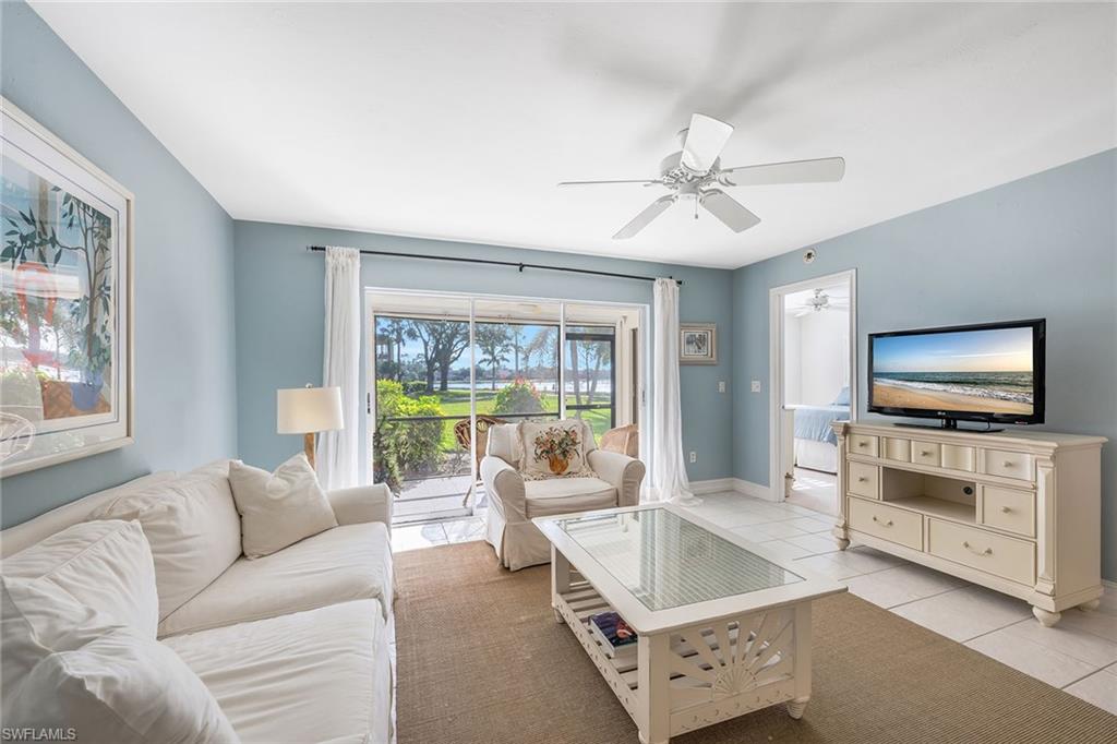 2922 Kings Lake BLVD # 2922, NAPLES FL 34112