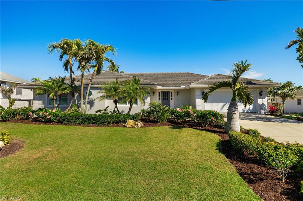 1674 Sabal Palm DR, SANIBEL FL 33957