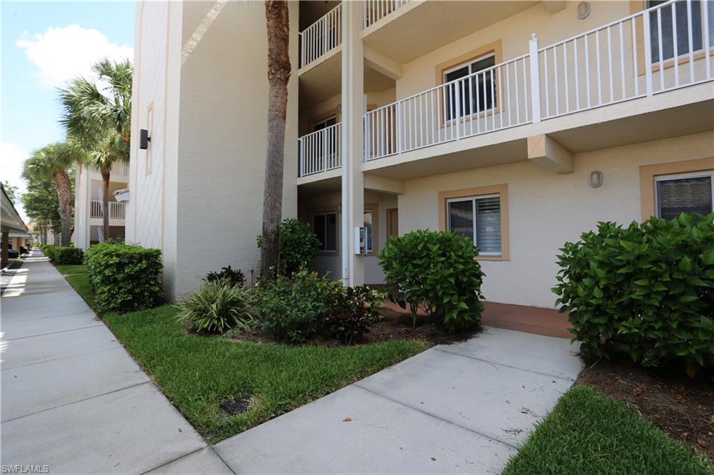 7811 Regal Heron CIR # 204, NAPLES FL 34104