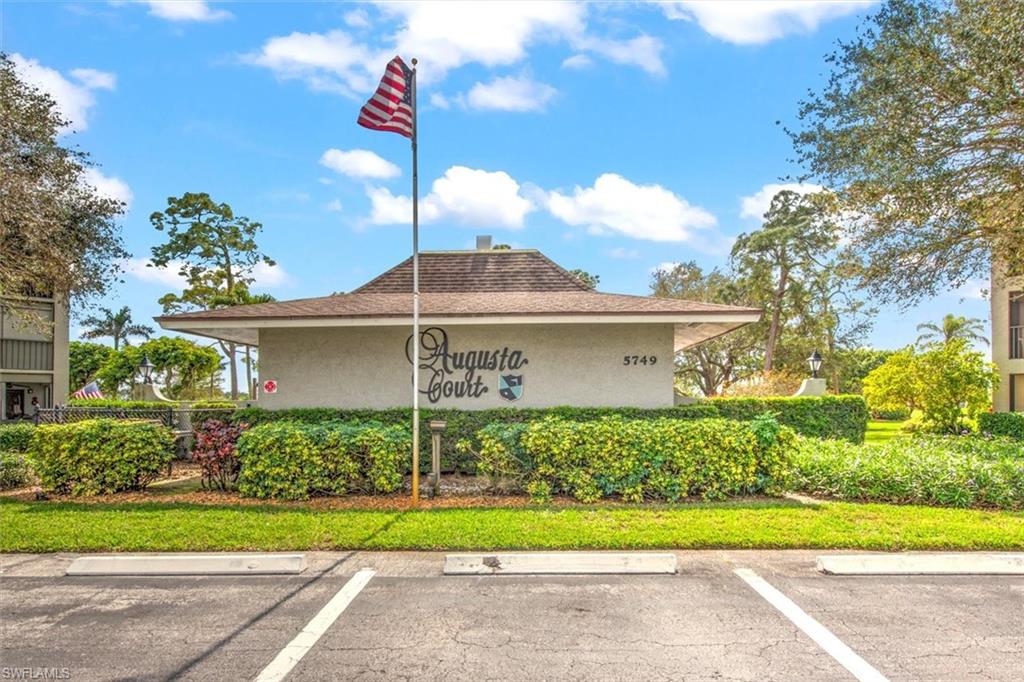 5773 Gage LN # 101, NAPLES FL 34113
