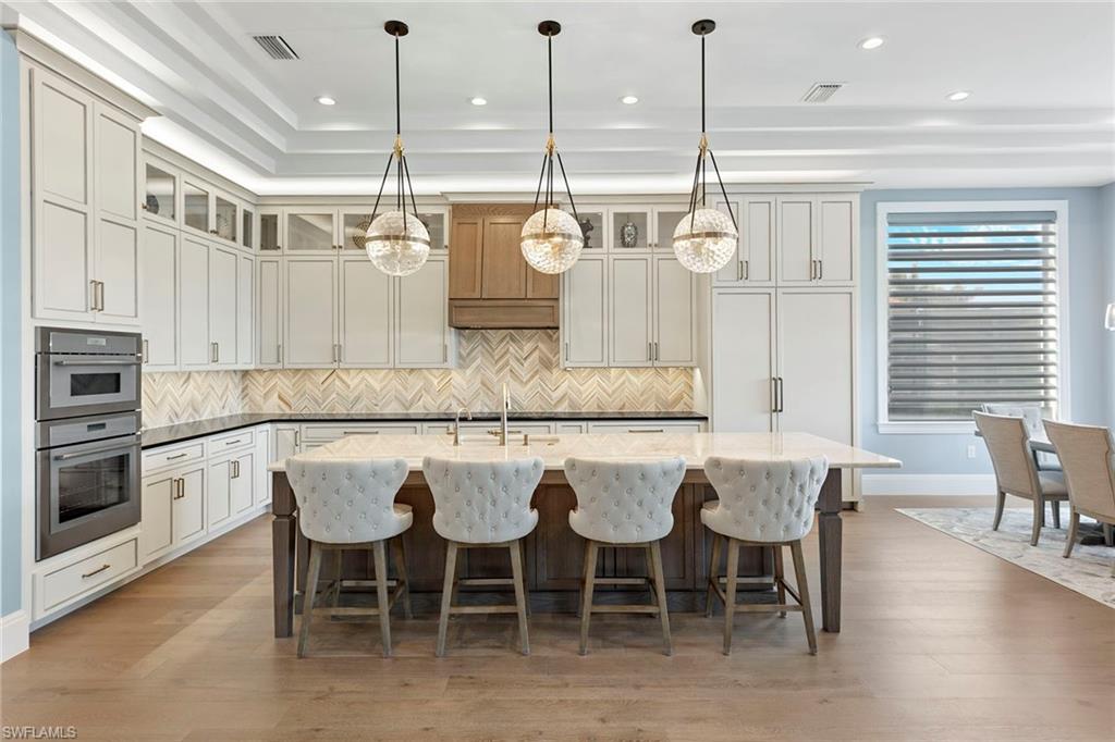 211 San Mateo DR, BONITA SPRINGS FL 34134