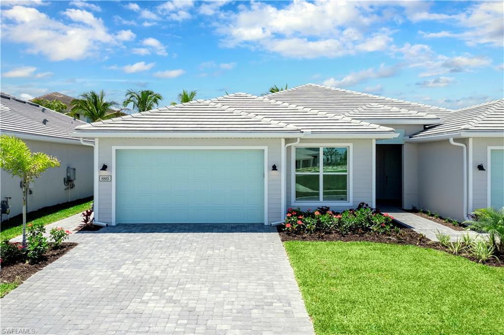 8885 Oceana WAY, NAPLES FL 34114