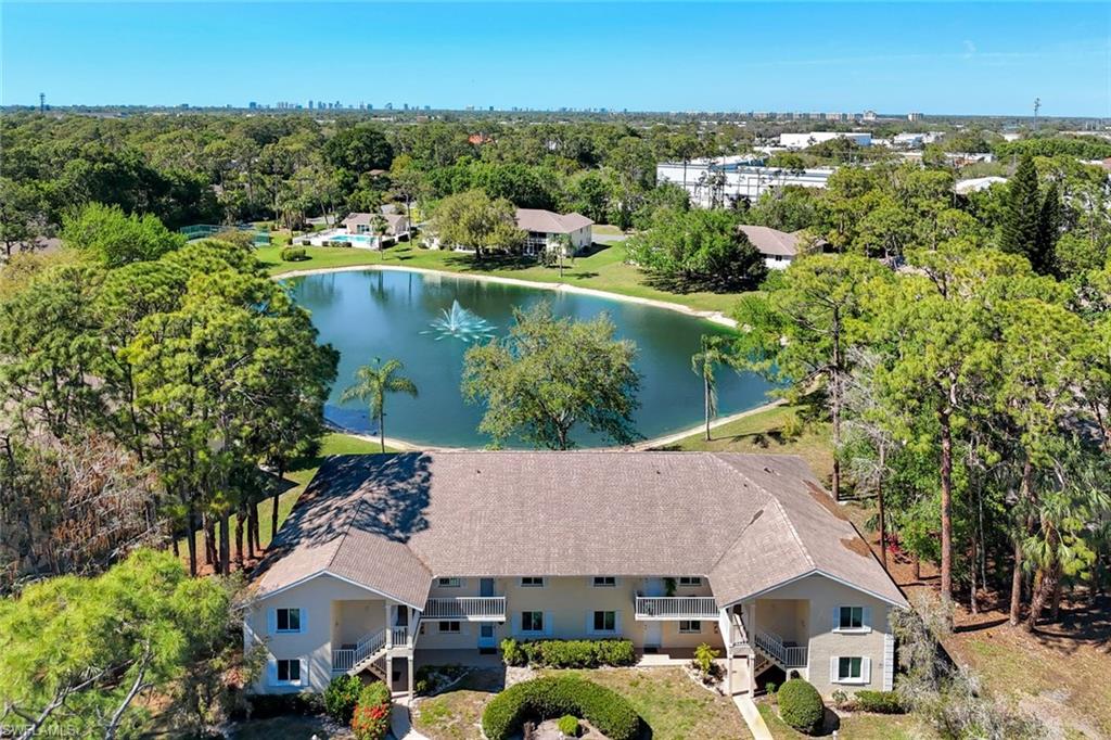 250 Timber Lake CIR # E204, NAPLES FL 34104