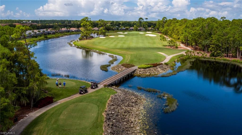 8259 Parkstone PL # 203, NAPLES FL 34120