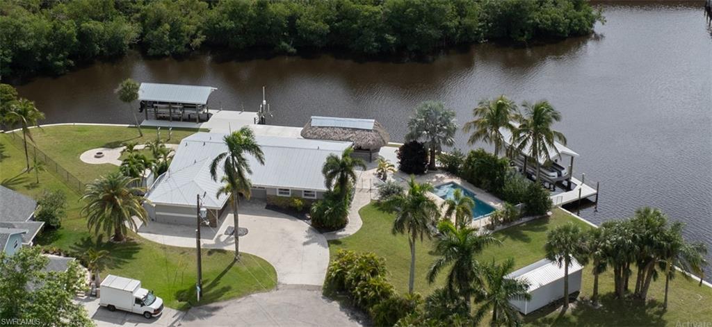 416 Seaworthy RD, NORTH FORT MYERS FL 33903