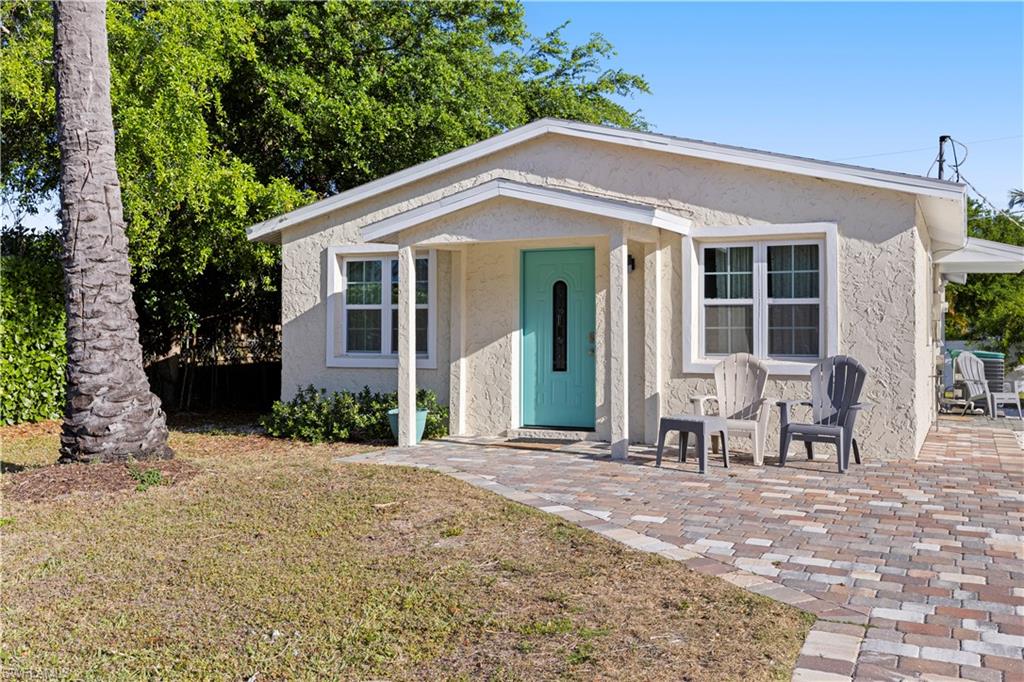 3553 Thomasson DR, NAPLES FL 34112