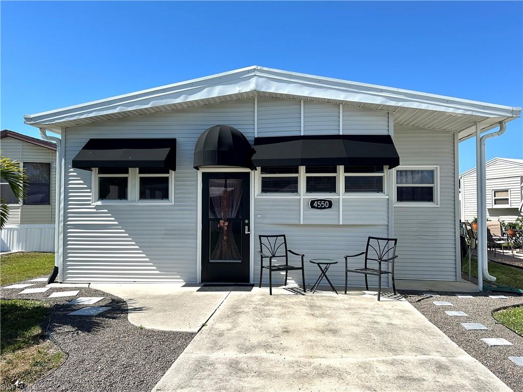 4550 Sawmill DR E, ESTERO FL 33928