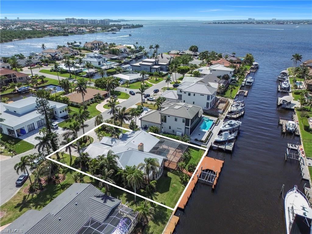 813 Cape View DR, FORT MYERS FL 33919