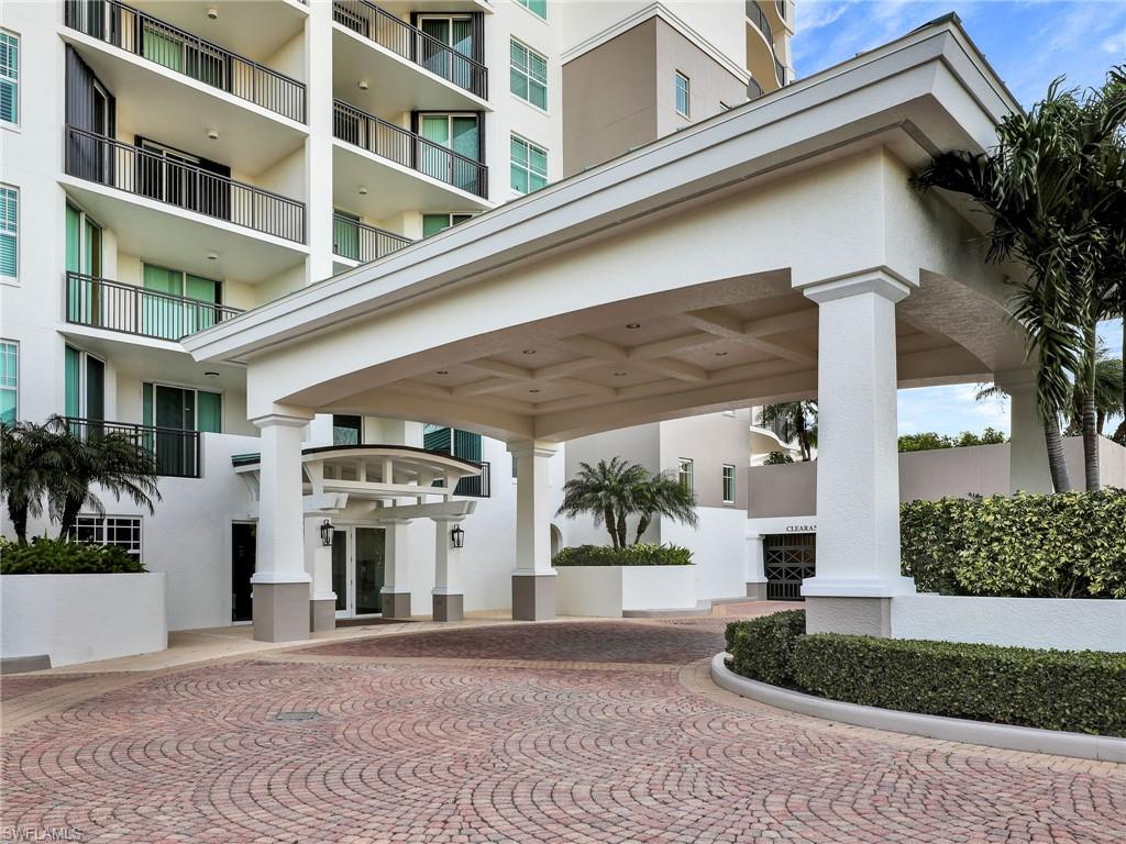 455 Cove Tower DR # 303, NAPLES FL 34110
