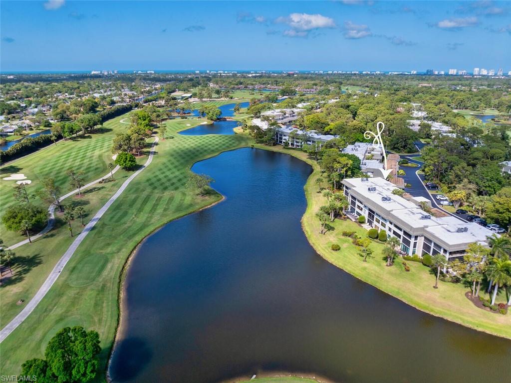 234 Wildwood LN, NAPLES FL 34105