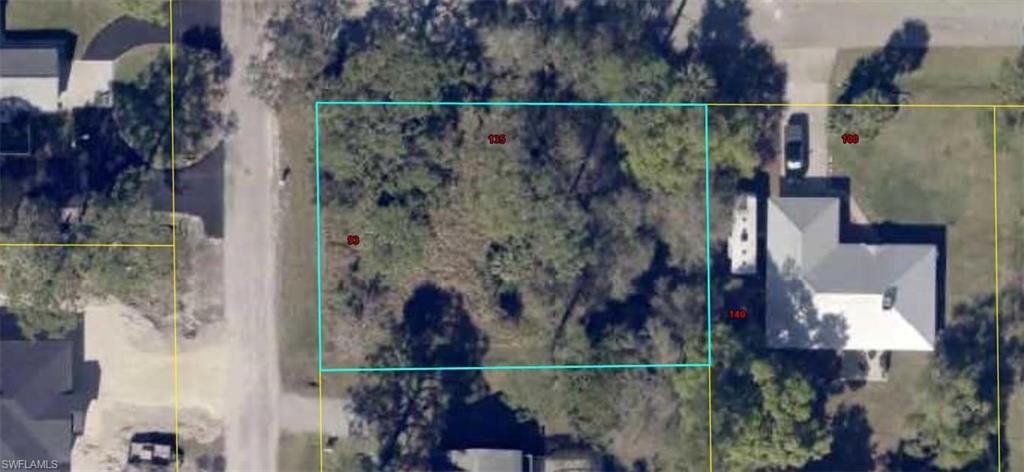 1111 Woods DR, LABELLE FL 33935