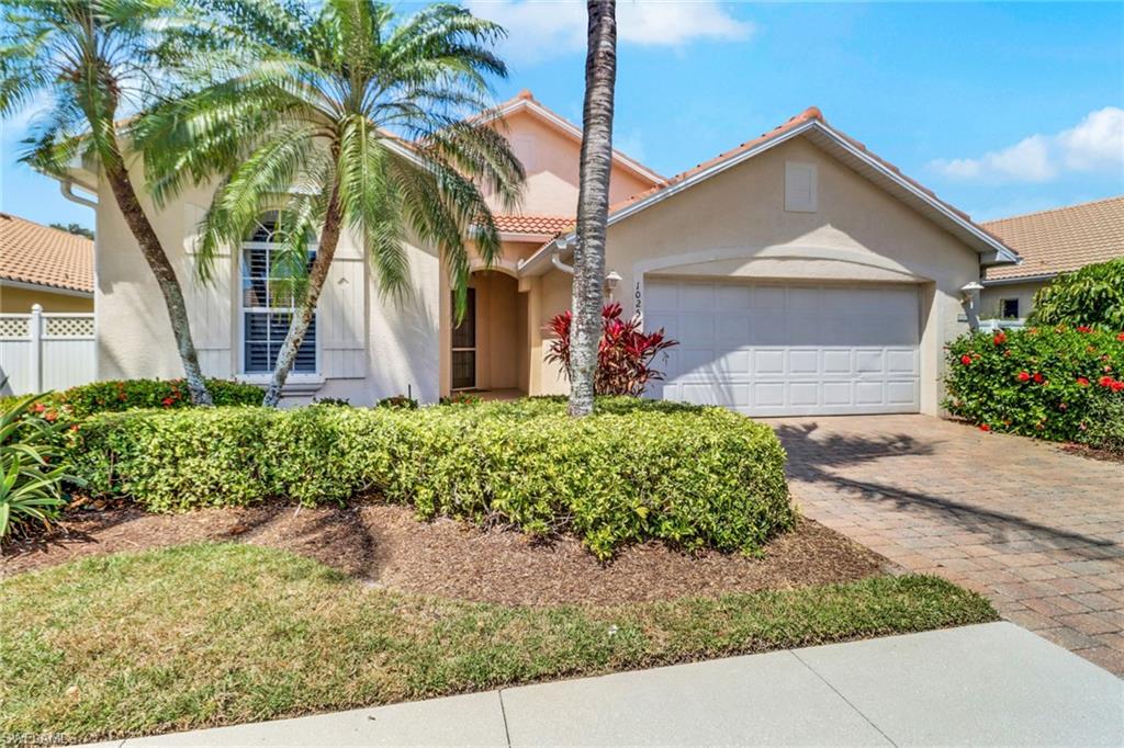 1025 Jardin DR, NAPLES FL 34104