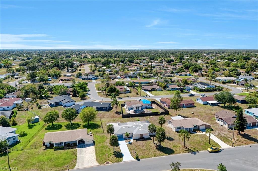 1423 Alwynne DR, LEHIGH ACRES FL 33936