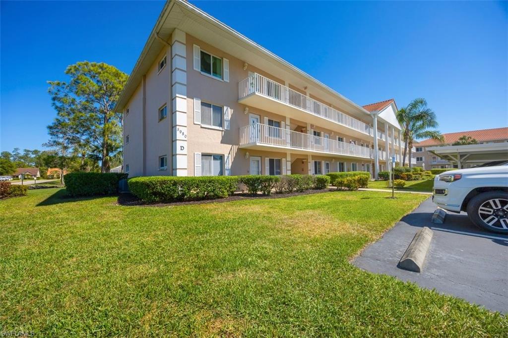 5980 Amherst DR # D202, NAPLES FL 34112