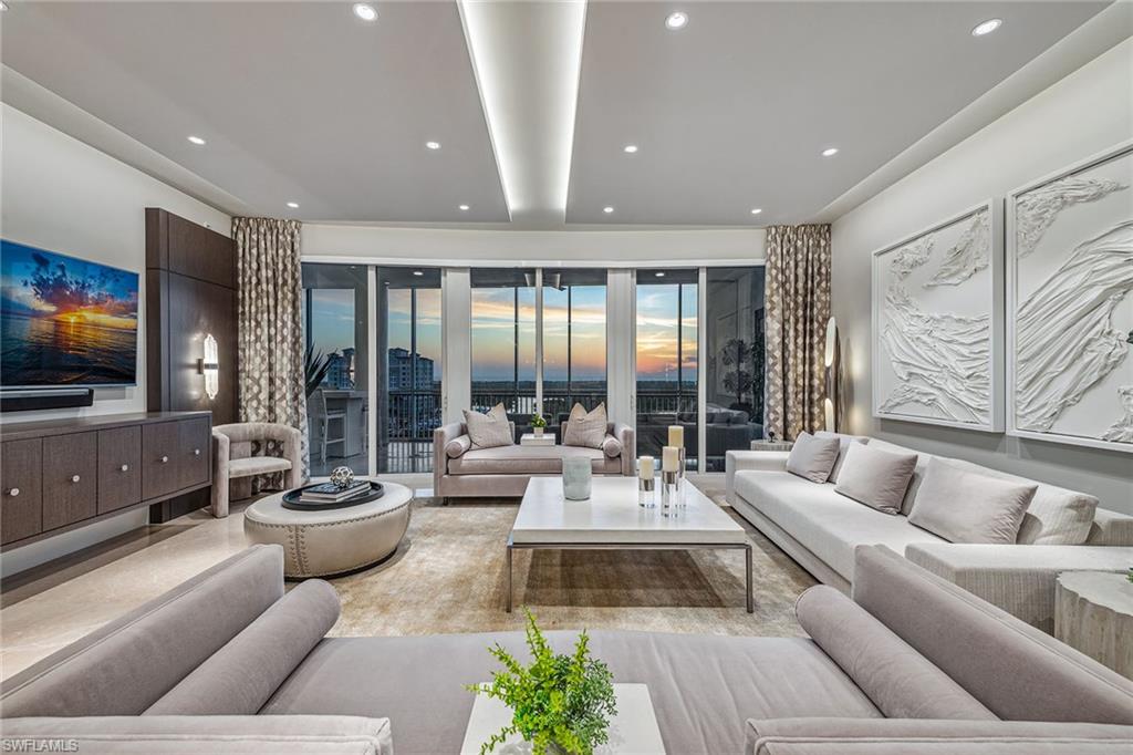 13665 Vanderbilt DR # 802, NAPLES FL 34110