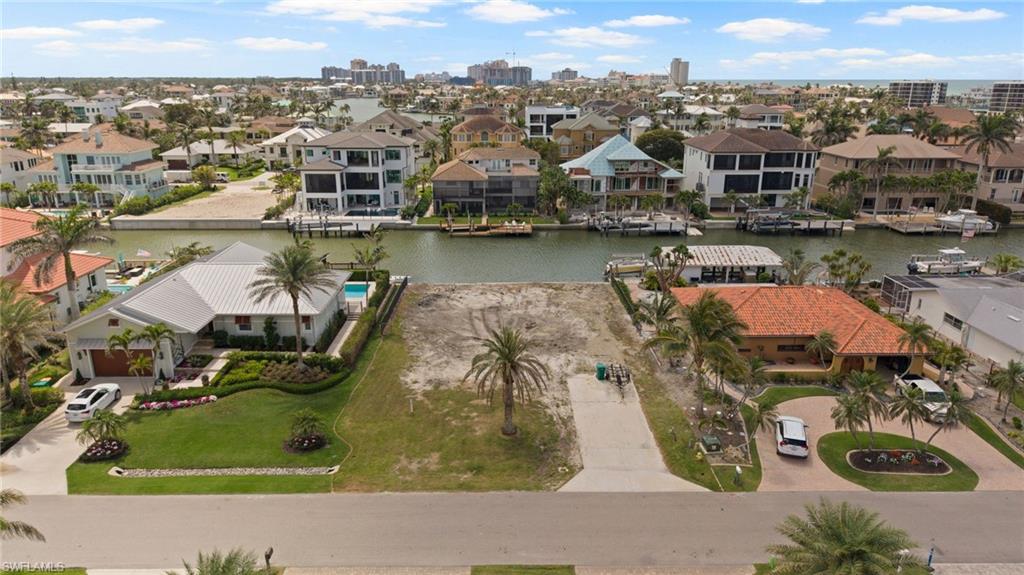224 HERON AVE, NAPLES FL 34108