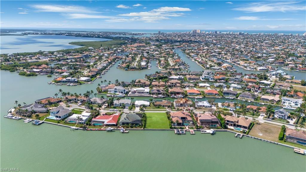 153 Stillwater CT, MARCO ISLAND FL 34145