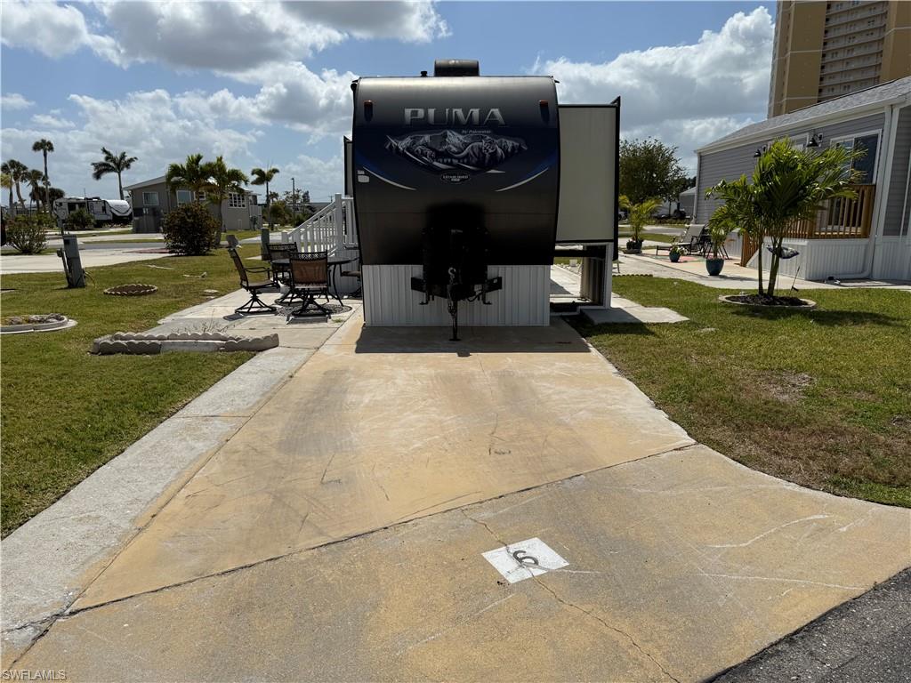 19681 Summerlin #6 RD, FORT MYERS FL 33908
