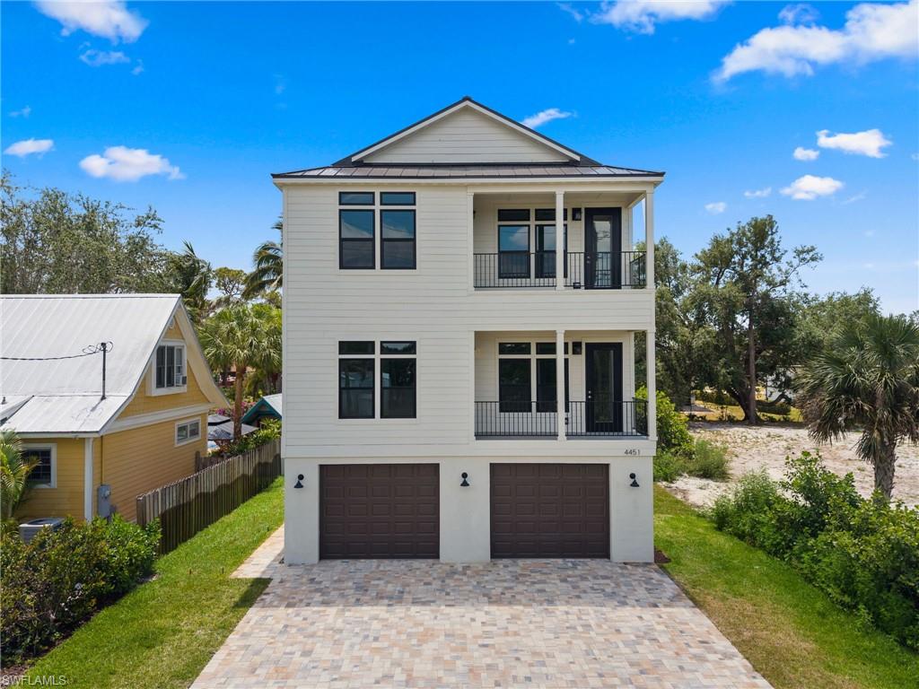 4451 Tarpon AVE, BONITA SPRINGS FL 34134