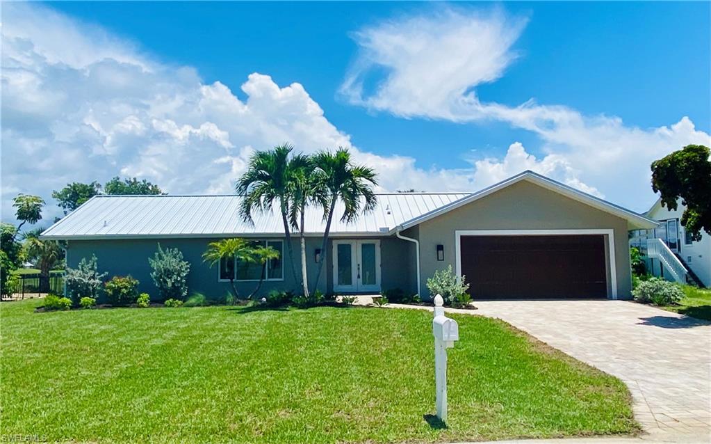 1073 Sand Castle RD, SANIBEL FL 33957