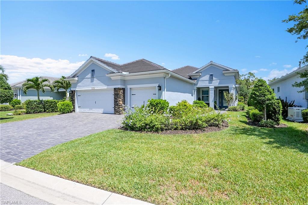 13725 Magnolia Isle DR, FORT MYERS FL 33905