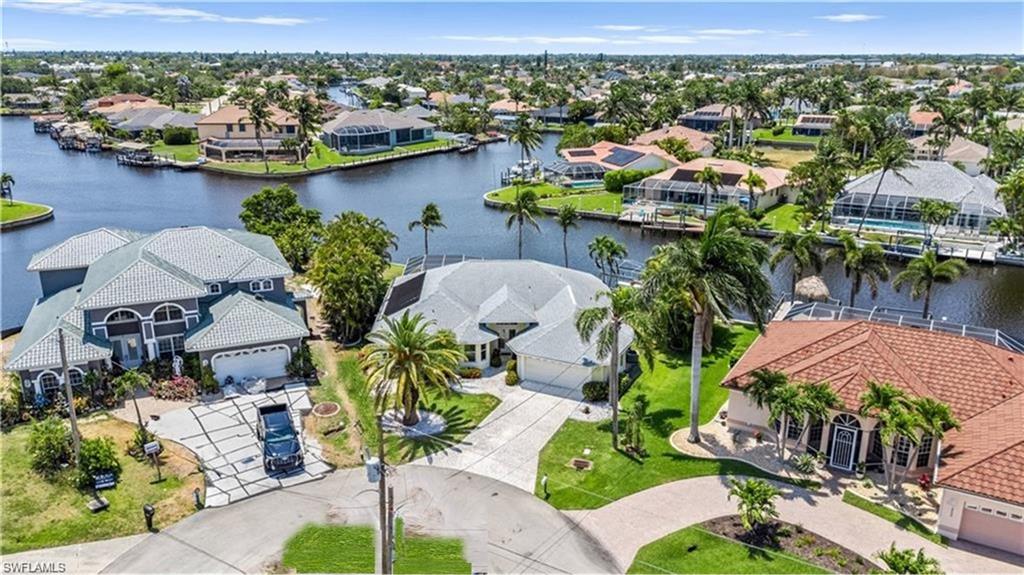 2005 SE 21st ST, CAPE CORAL FL 33990