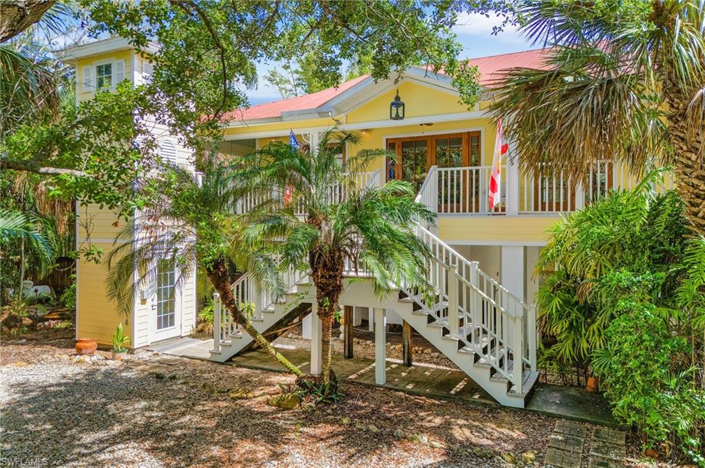 2779 Becca AVE, NAPLES FL 34112