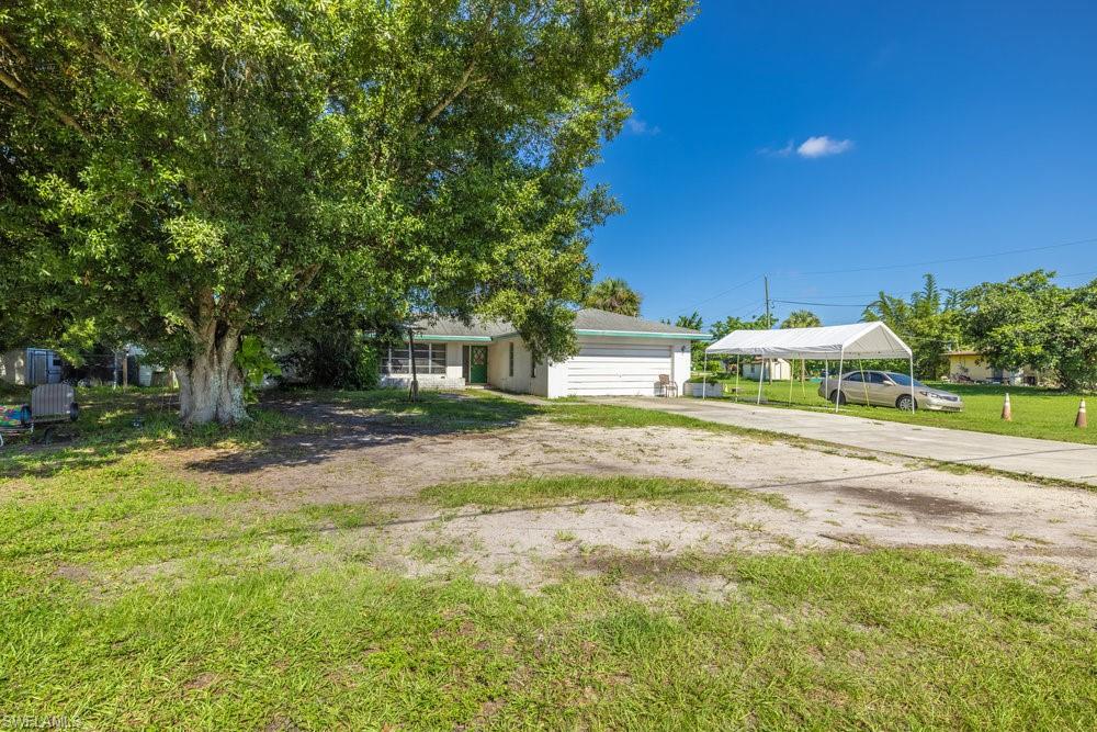 6785 Yarberry LN, NAPLES FL 34109