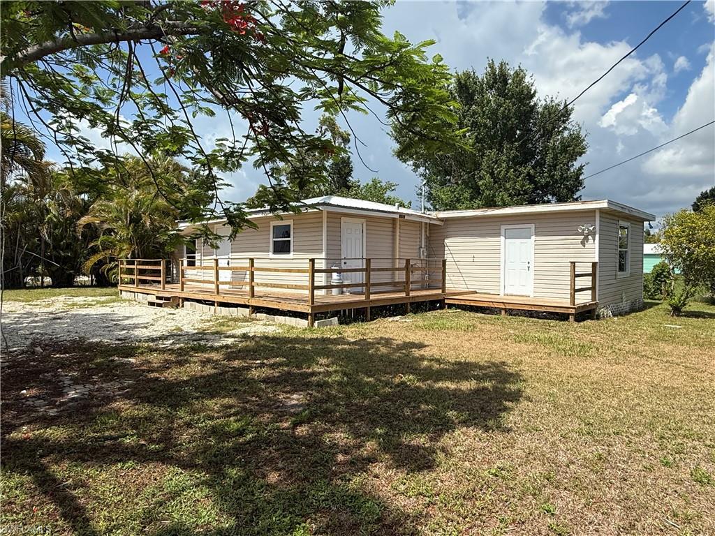 5981 Cubles DR, BOKEELIA FL 33922