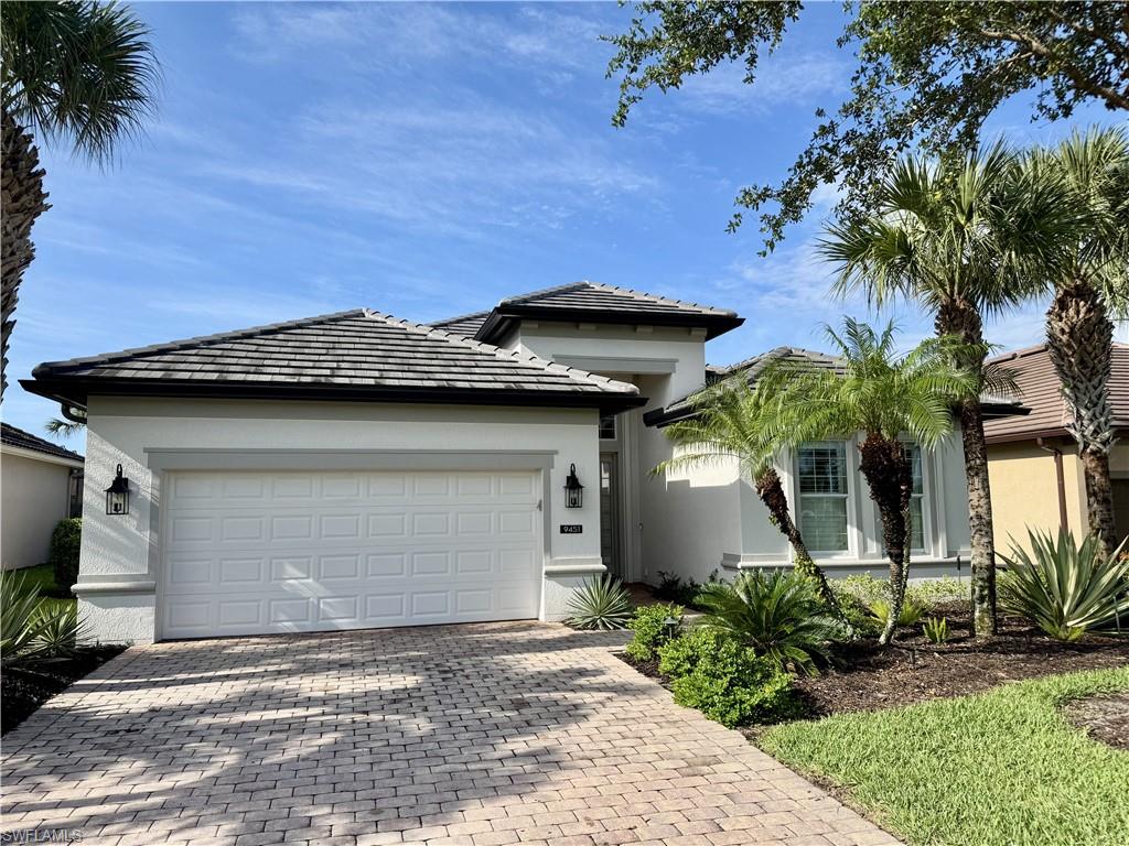 9451 Quarry DR, NAPLES FL 34120