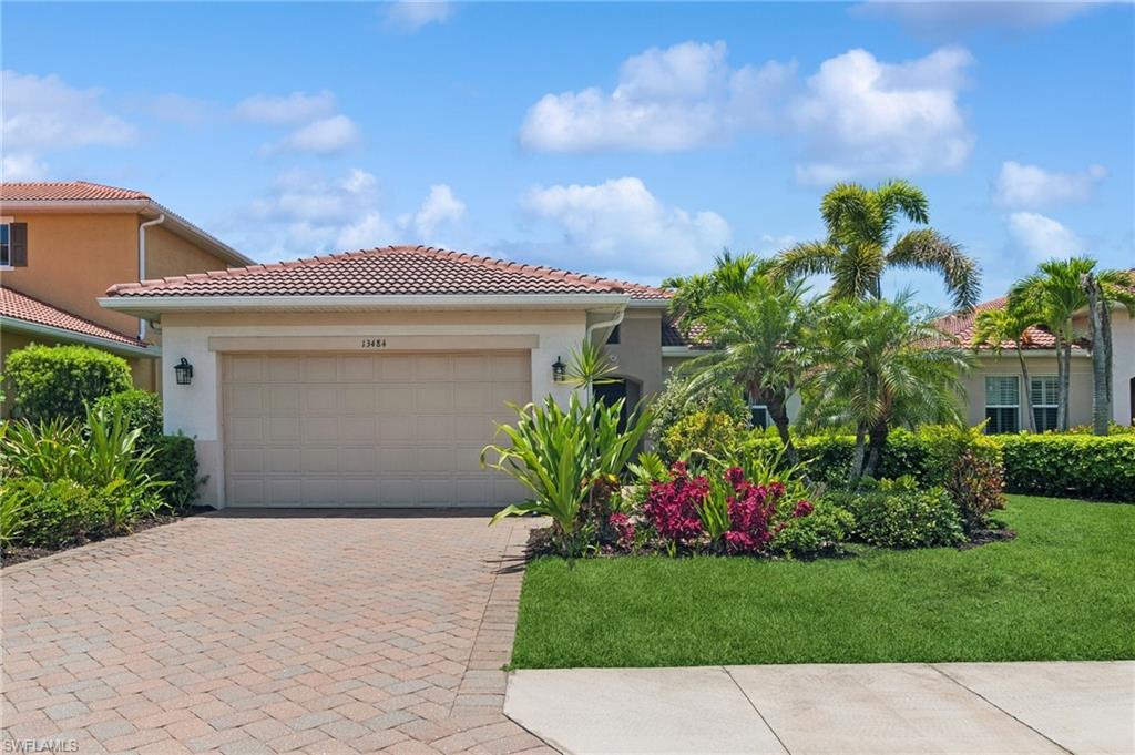 13484 Cambridge LN, NAPLES FL 34109