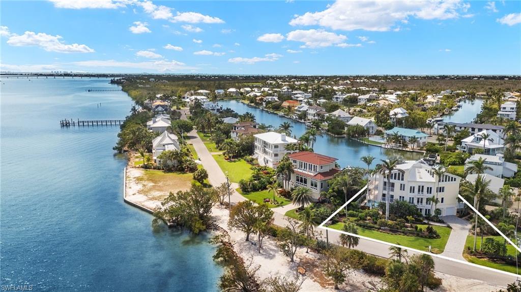 1581 San Carlos Bay DR, SANIBEL FL 33957