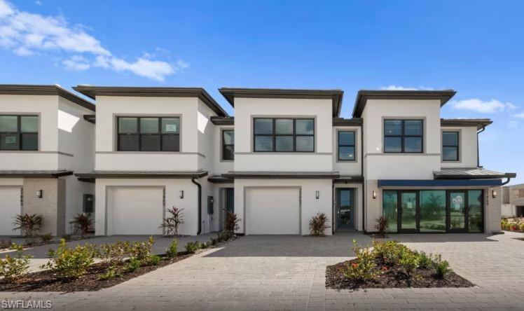 27893 Radiant CT, BONITA SPRINGS FL 34135