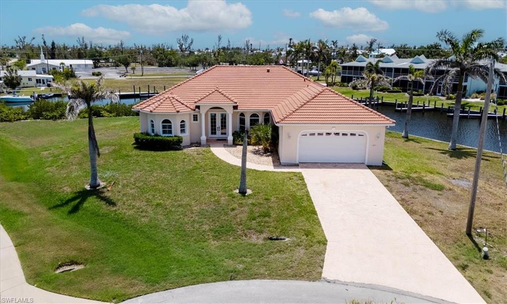 2871 Bracci DR, ST. JAMES CITY FL 33956