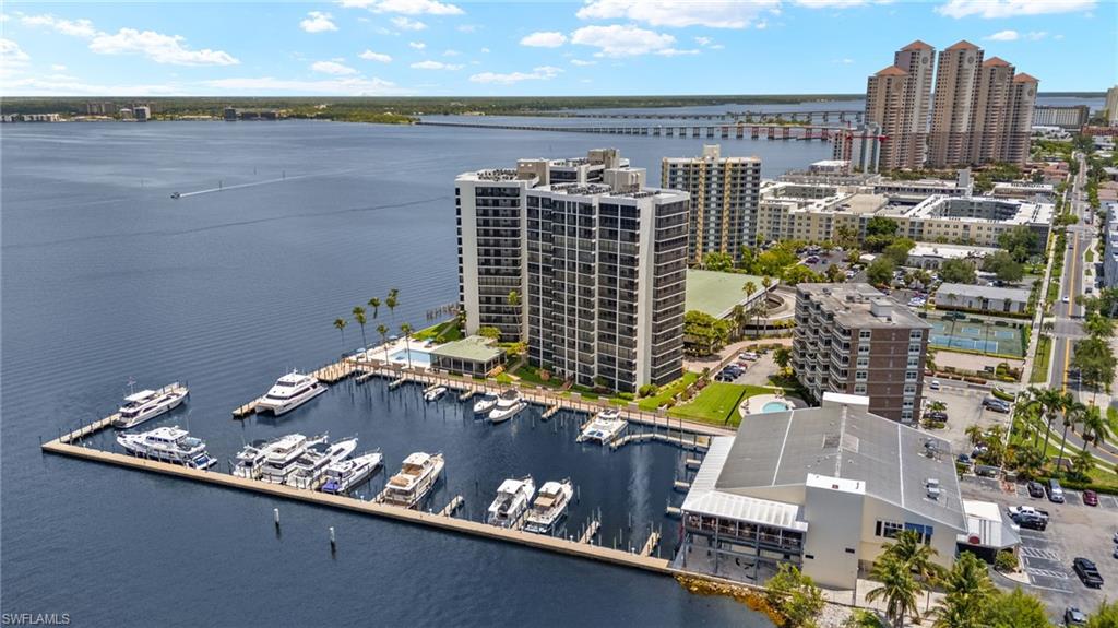1920 Virginia AVE # 102, FORT MYERS FL 33901
