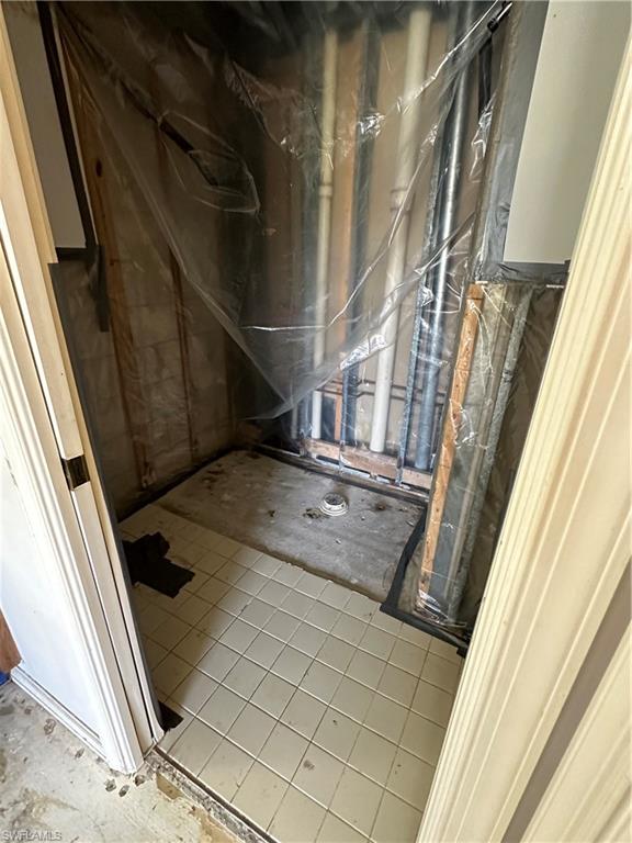 1224 Commonwealth CIR # 203, NAPLES FL 34116