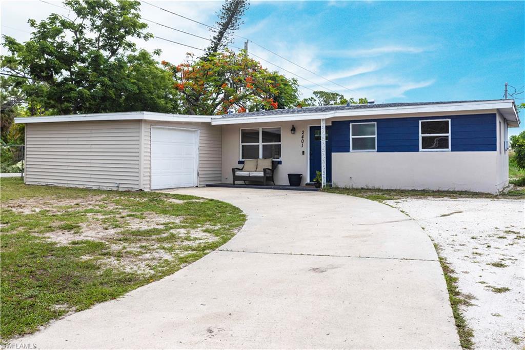 2401 Parkway ST, FORT MYERS FL 33901