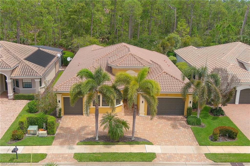 3876 Gibralter DR, NAPLES FL 34119