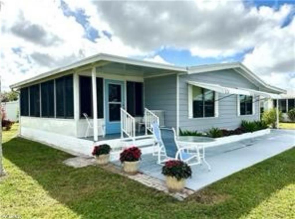 26270 Queen Mary LN, BONITA SPRINGS FL 34135
