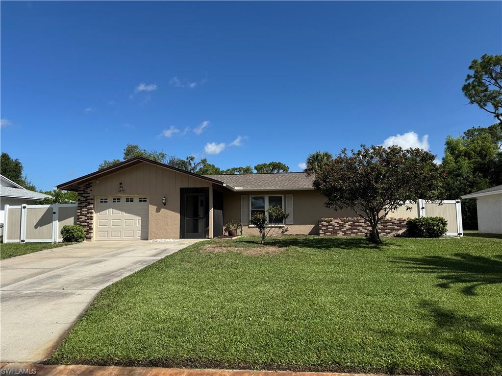 1399 Torreya CIR, NORTH FORT MYERS FL 33917