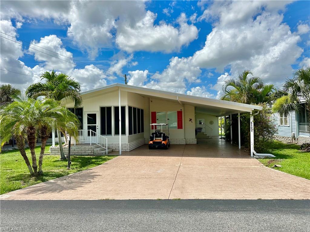 5121 Fiddleleaf DR, FORT MYERS FL 33905