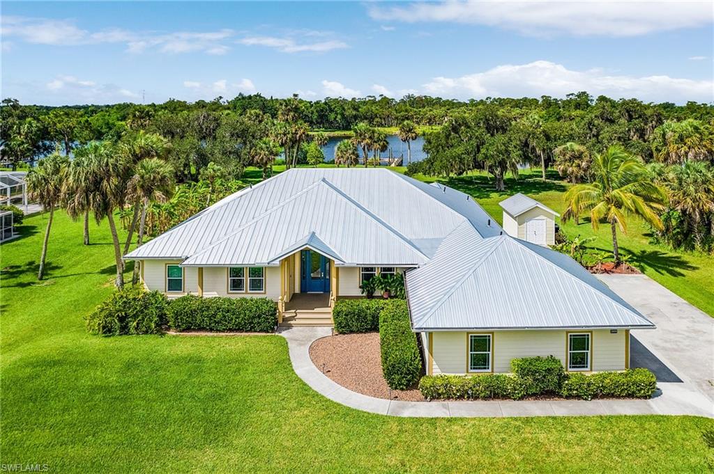 21090 Captain Nelson CT, ALVA FL 33920