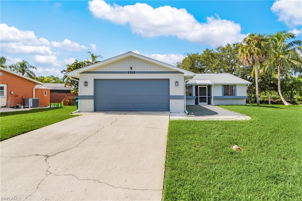 1313 Opuntia LN, NAPLES FL 34105