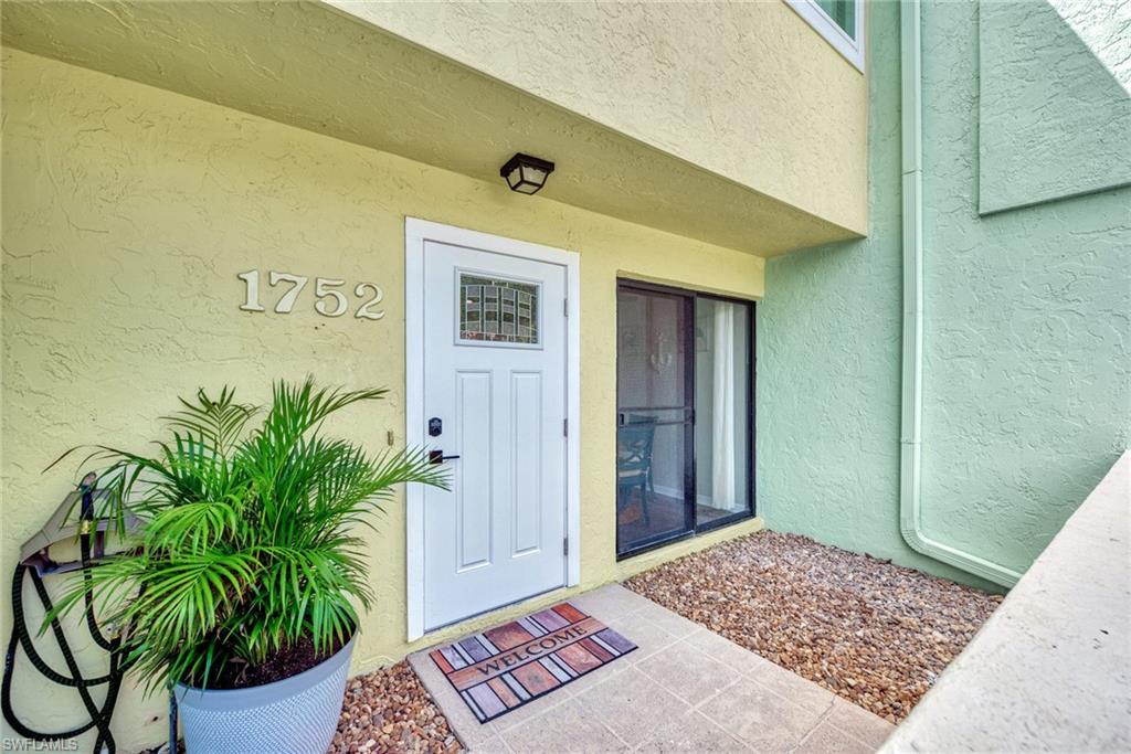 1752 Stickney Point RD # 102, SARASOTA FL 34231