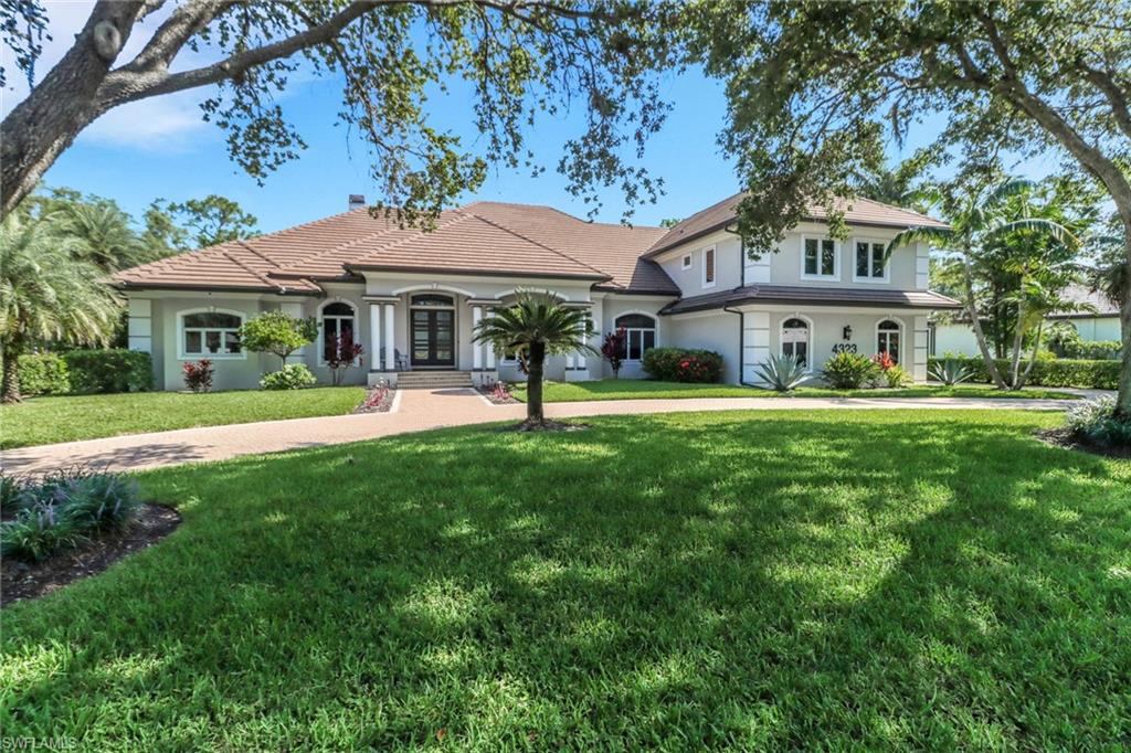 4323 Silver Fox DR, NAPLES FL 34119