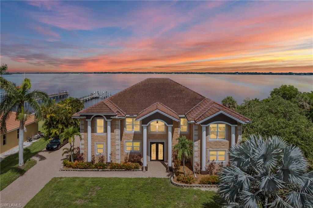 6120 River Shore CT, NORTH FORT MYERS FL 33917