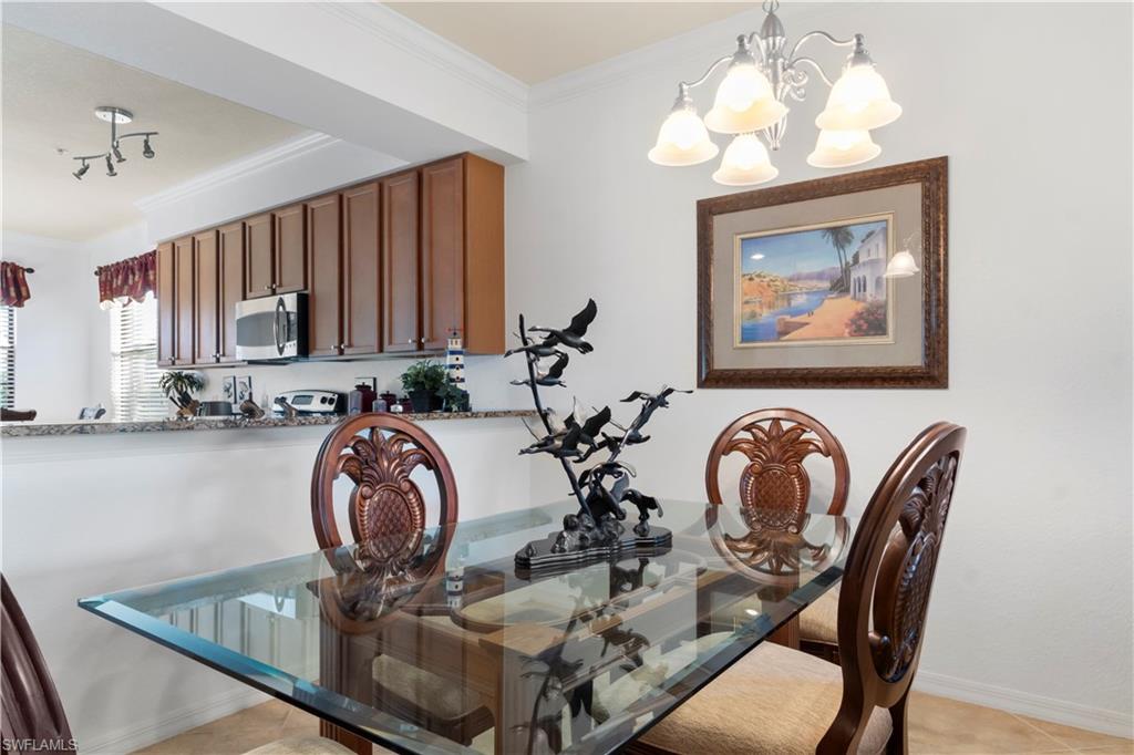 9715 Acqua CT # 121, NAPLES FL 34113